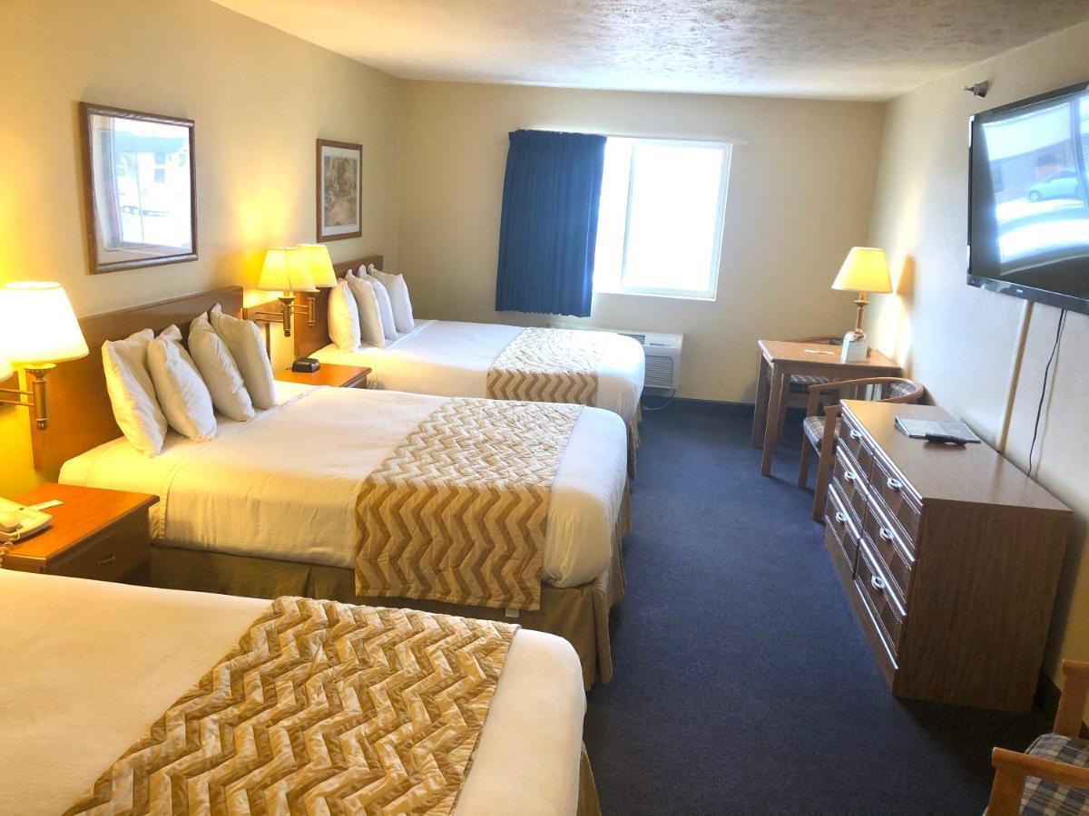 Travelodge By Wyndham Grand Island Exterior photo