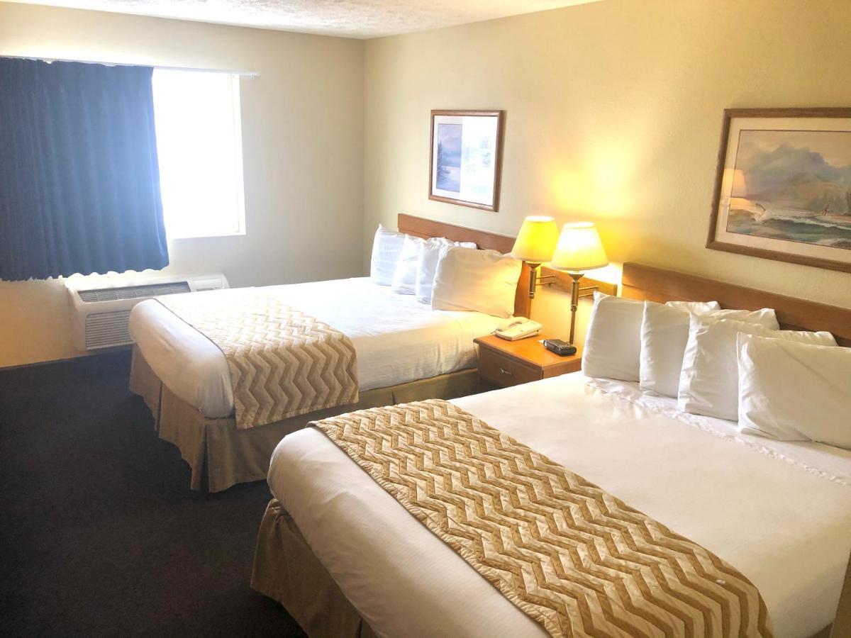 Travelodge By Wyndham Grand Island Exterior photo